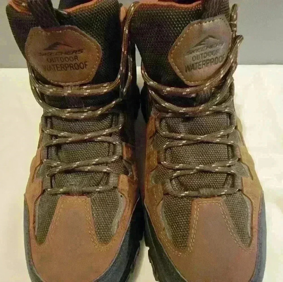 Skechers Outdoor Waterproof,Relaxed Fit Boots. Men's size 9 - Picture 8 of 12